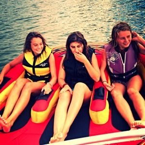 Meet your Posher, Megan